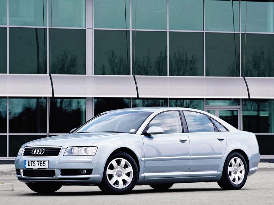  Audi A8 3.0 TDI Quattro (D3) 2003 года  (UK) (фото 1 из 3)